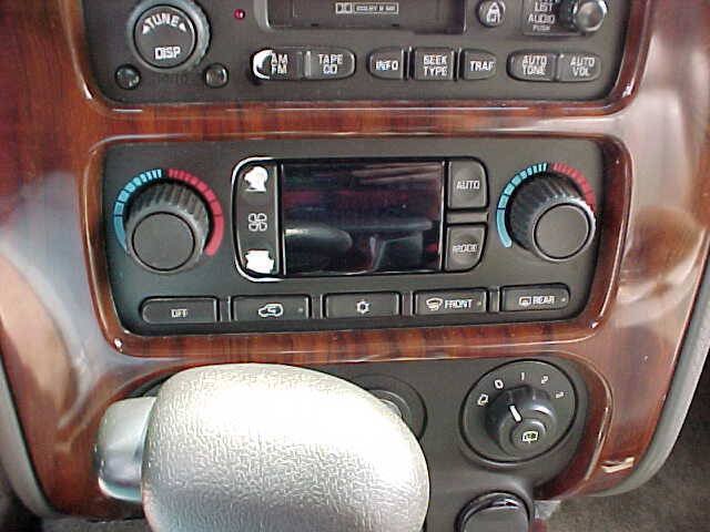 Used 2002 GMC Envoy SLT AWD/4WD image 27