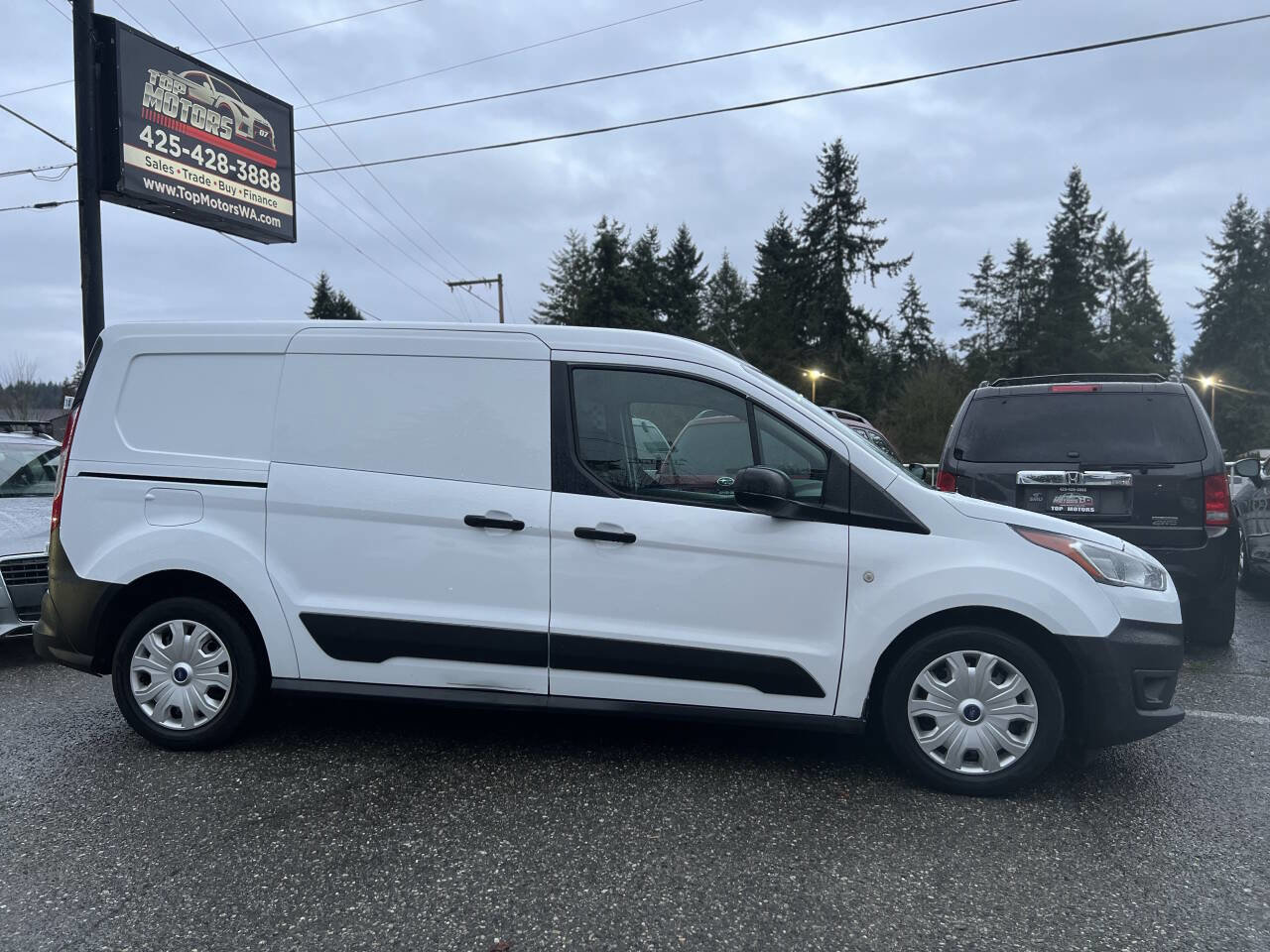 Used 2019 Ford Transit Connect XL image 4