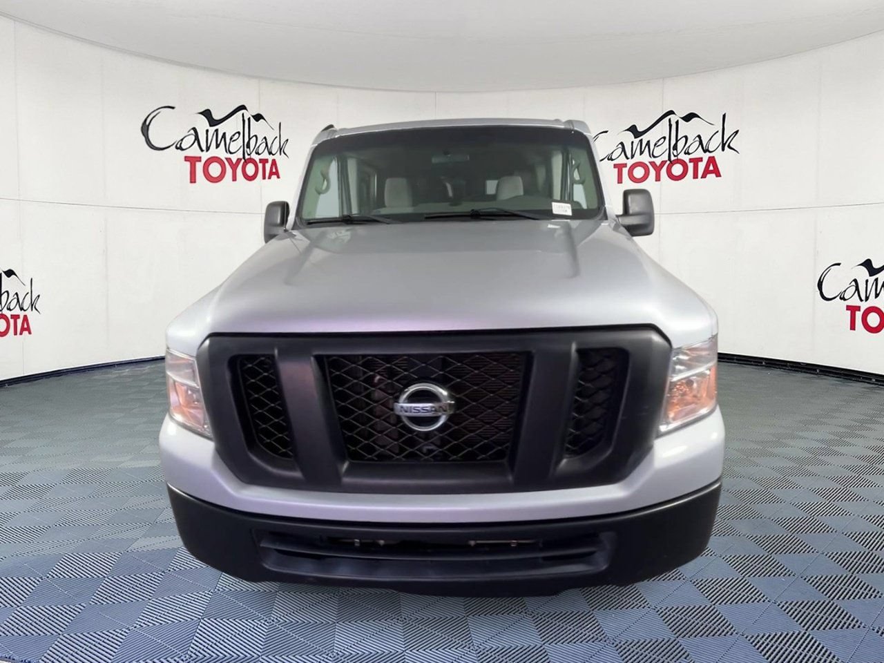 Used 2018 Nissan NV 3500 S RWD image 6