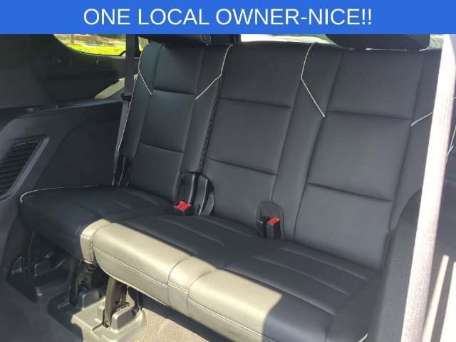 Used 2024 Cadillac Escalade Premium Luxury w/ Performance Package AWD/4WD image 31