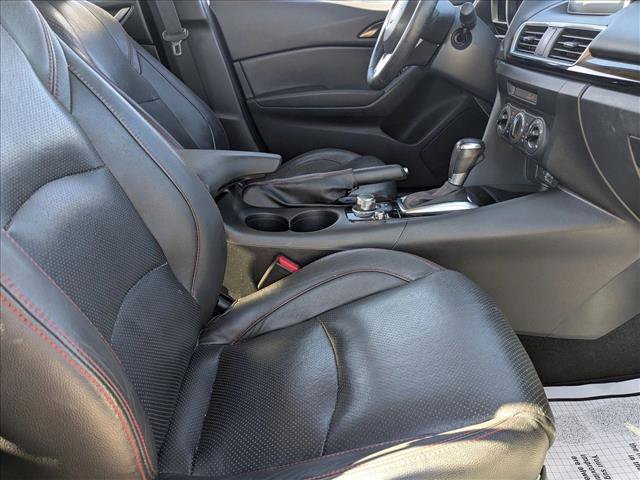 Used 2015 MAZDA MAZDA3 i Touring image 19