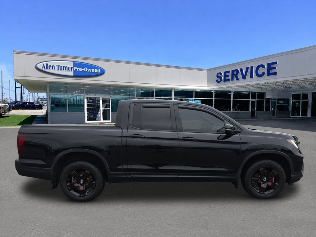 Used 2024 Honda Ridgeline Black Edition image 9