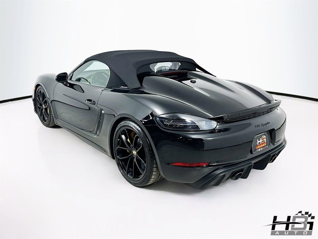 Used 2022 Porsche 718 Boxster Spyder RWD image 8