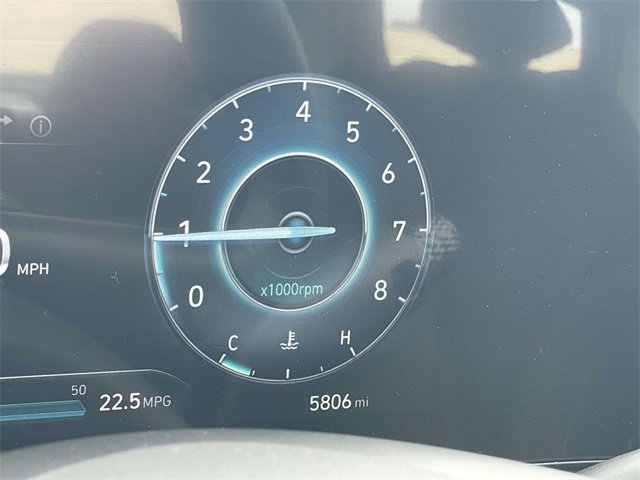 Certified 2025 Hyundai Elantra SEL image 21