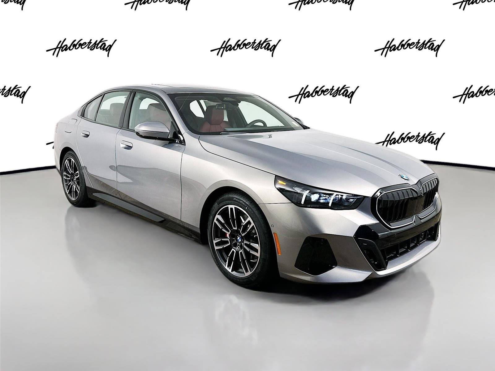 New 2026 BMW 530i xDrive w/ M Sport Package image 3