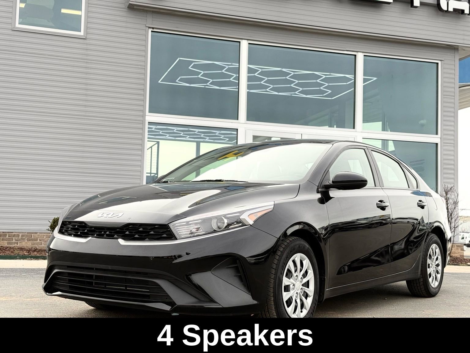 Used 2024 Kia Forte LX image 2