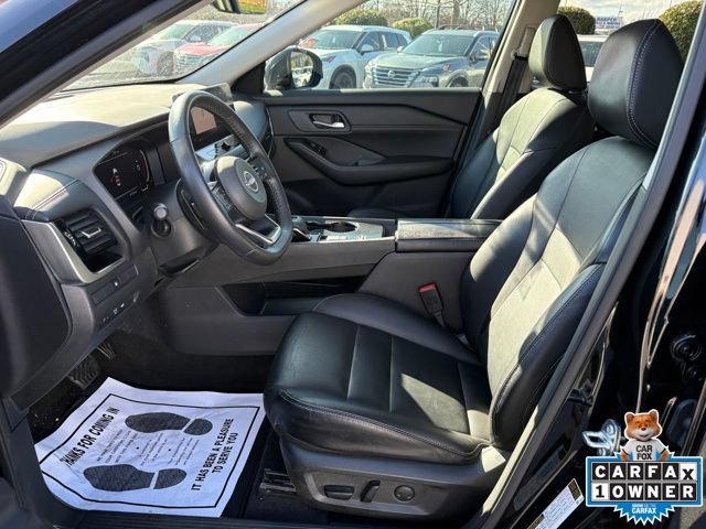 Used 2024 Nissan Rogue SL FWD image 11