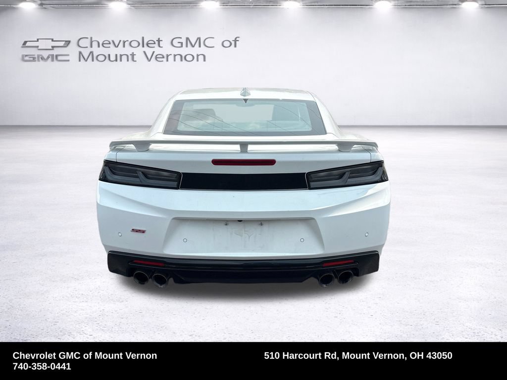 Used 2018 Chevrolet Camaro SS w/ Redline Edition RWD image 4