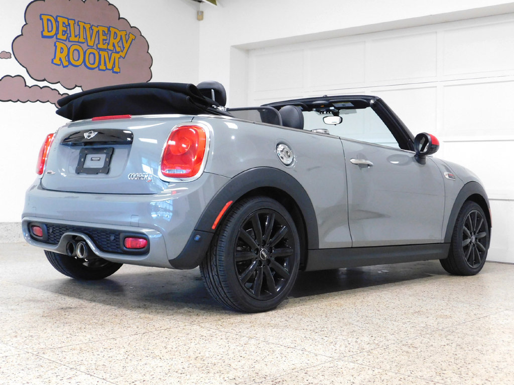 Used 2017 MINI Cooper S FWD image 7