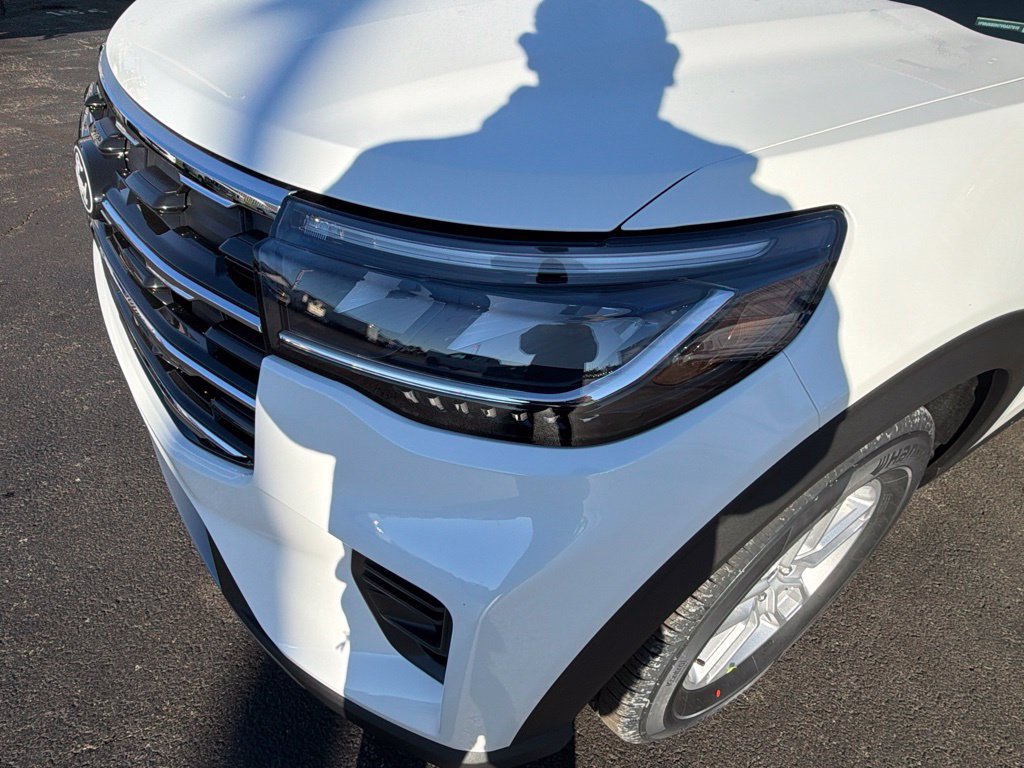 New 2027 Ford Explorer Active AWD/4WD image 12