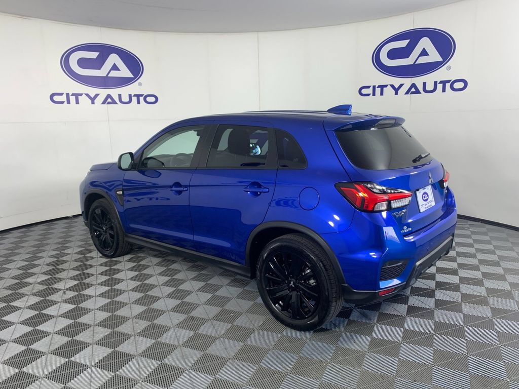 Used 2025 Mitsubishi Outlander Sport AWD image 5