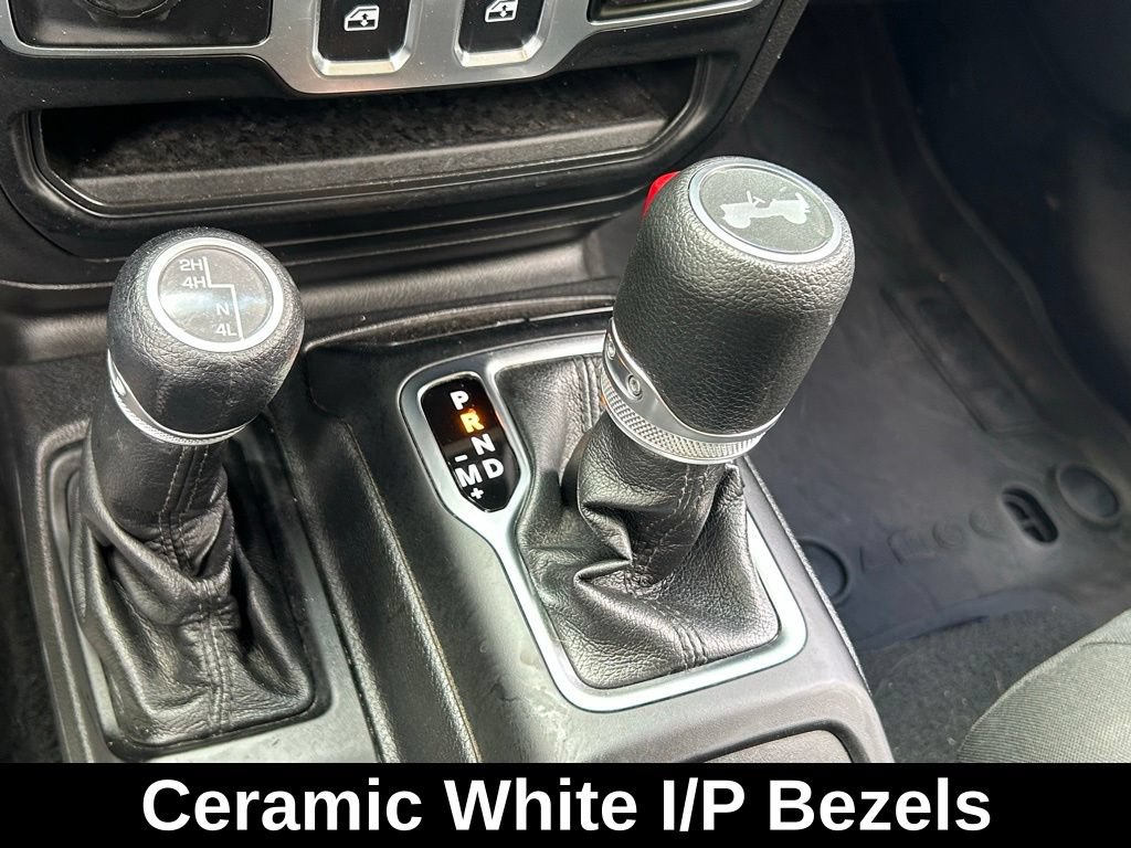 Used 2021 Jeep Wrangler Sport AWD/4WD image 28