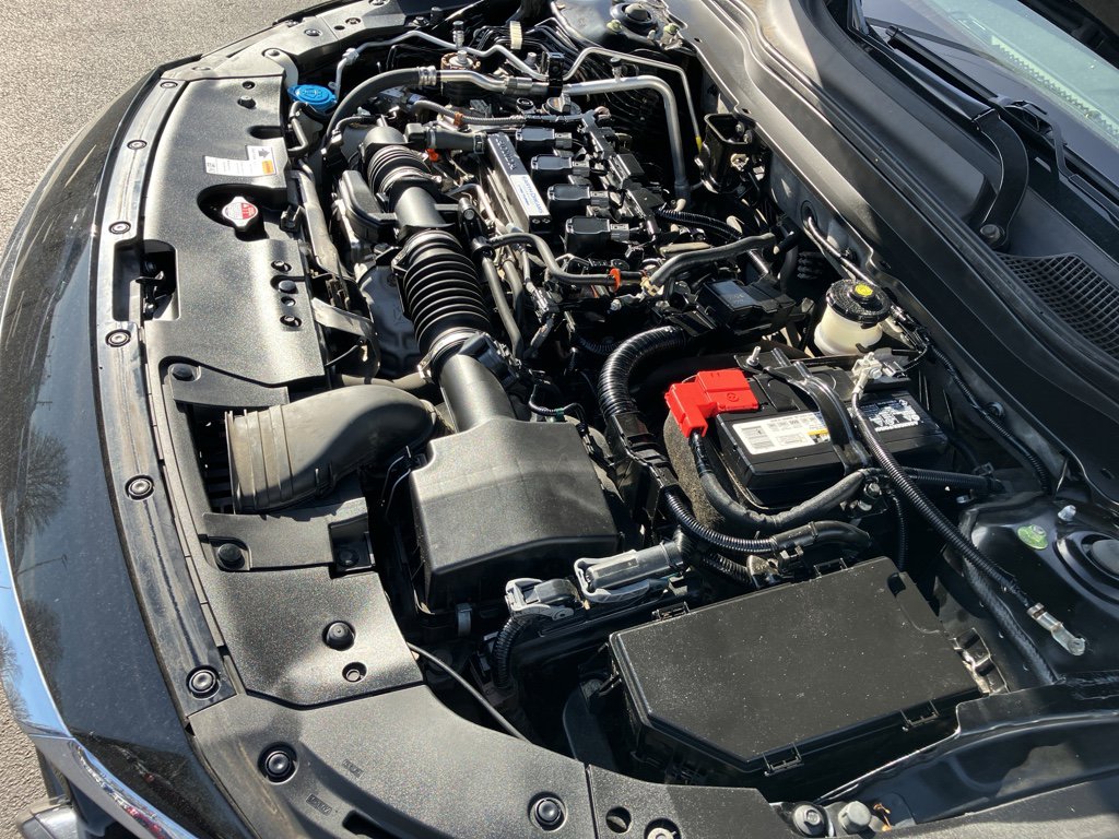 Used 2018 Honda Accord EX image 40