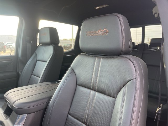 Used 2025 Chevrolet Silverado 1500 High Country image 21