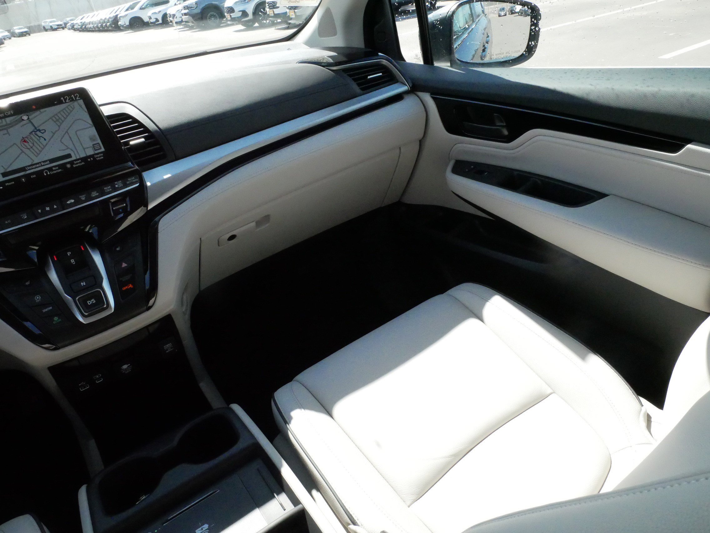 Certified 2026 Honda Odyssey Touring image 11