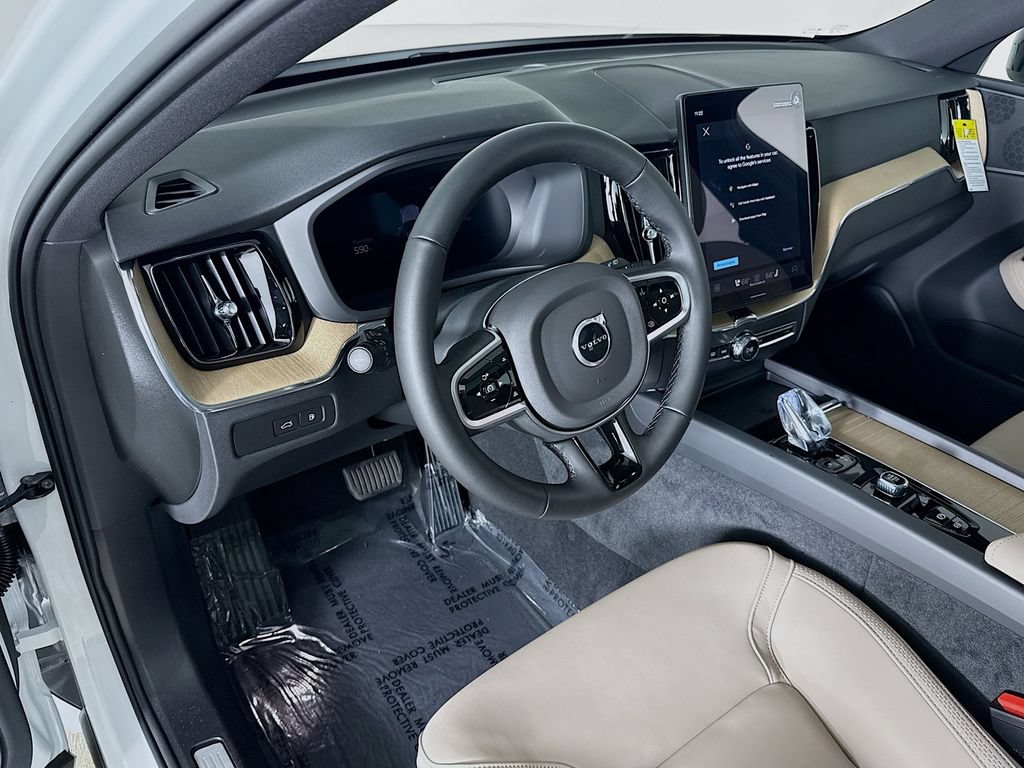 New 2026 Volvo XC60 T8 Plus w/ Protection Package Premier AWD/4WD image 9