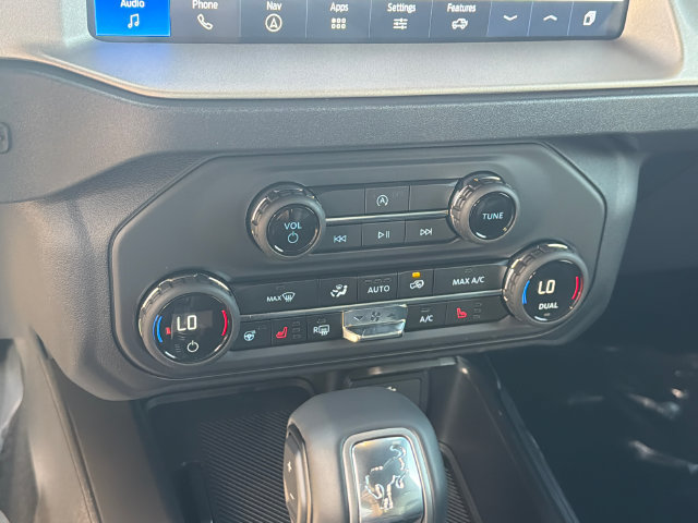 New 2026 Ford Bronco Outer Banks AWD/4WD image 32