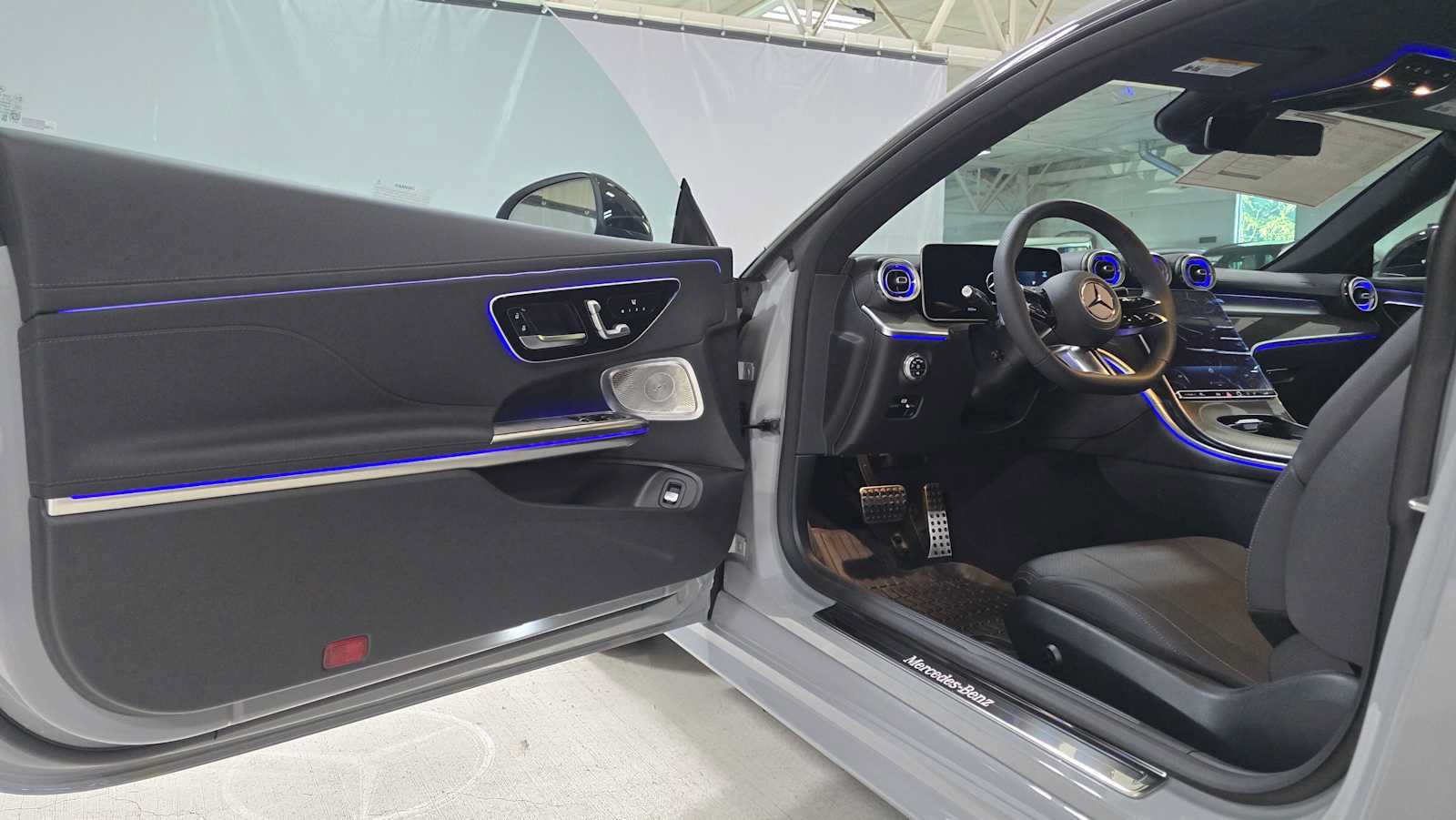 New 2026 Mercedes-Benz CLE 300 4MATIC Coupe image 18