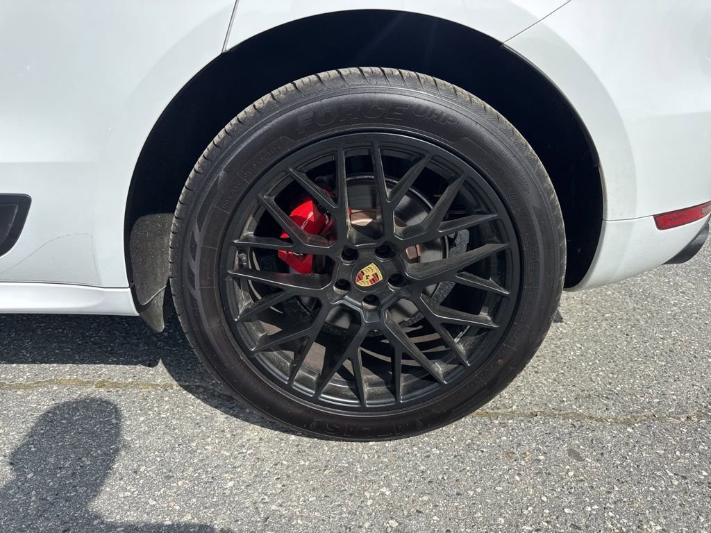 Used 2021 Porsche Macan GTS image 33