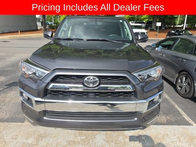 Used 2018 Toyota 4Runner Limited AWD/4WD image 2