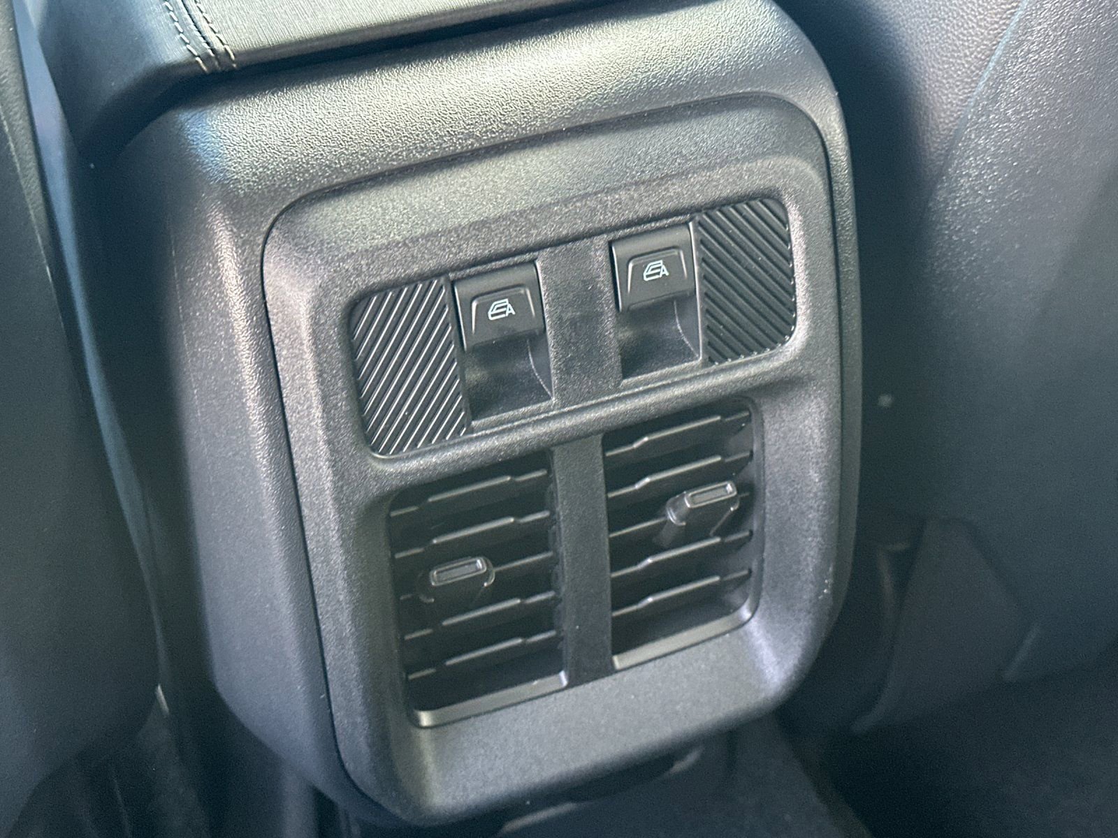 New 2025 Ford Bronco Badlands w/ Sasquatch Package image 14