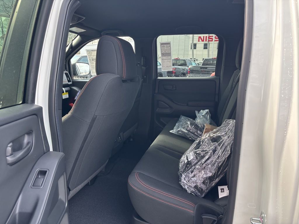 New 2026 Nissan Frontier PRO-4X w/ Pro-4x Convenience Package image 15