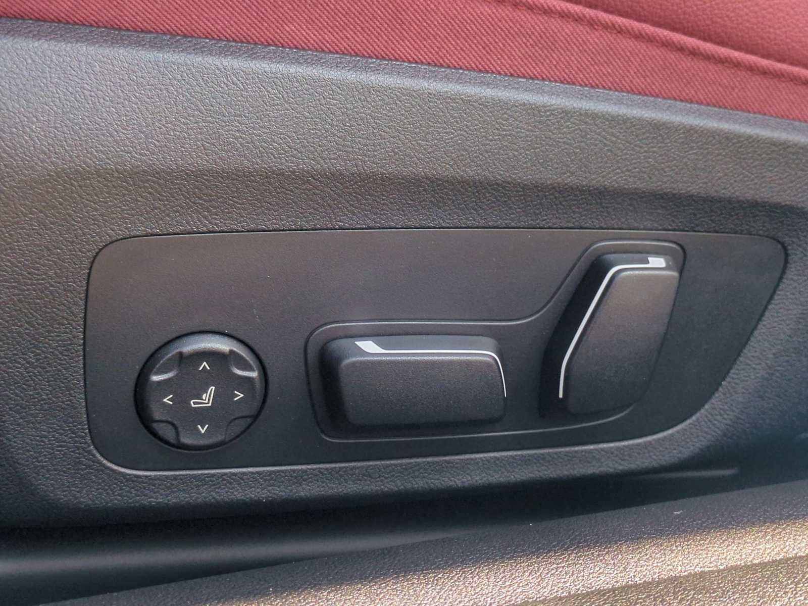 New 2026 BMW 440i xDrive Coupe w/ Premium Package image 18