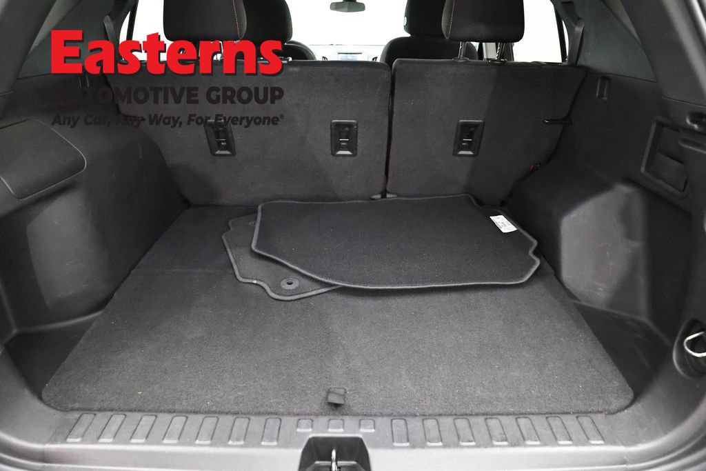 Used 2021 Chevrolet Equinox LT FWD image 9