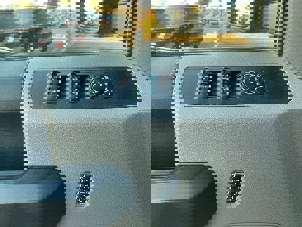 Used 2019 Ford F250 XL w/ Power Equipment Group image 13