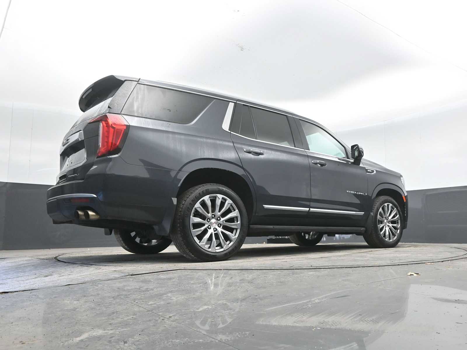 Used 2021 GMC Yukon Denali w/ Advanced Technology Package image 52