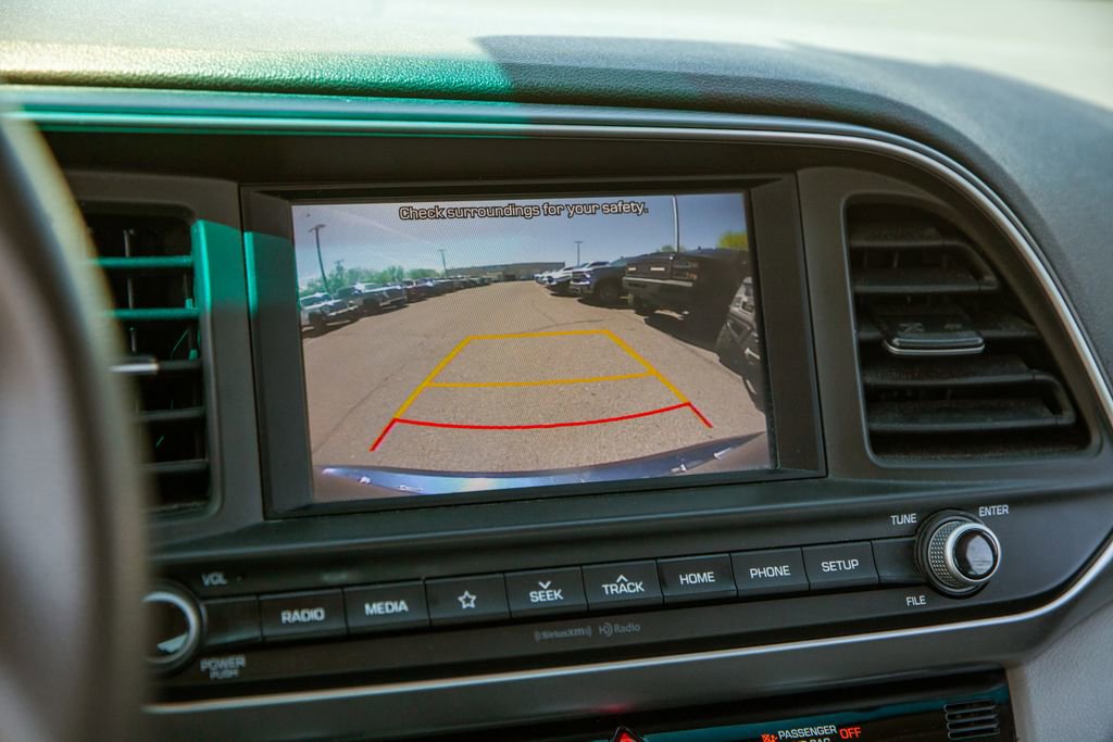 Used 2020 Hyundai Elantra SEL FWD image 16