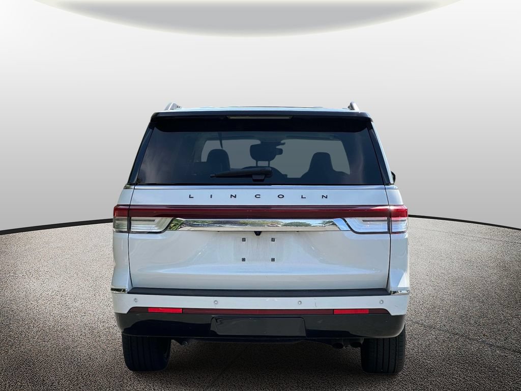 Used 2022 Lincoln Navigator L Black Label AWD/4WD image 3