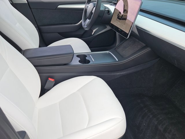 Used 2023 Tesla Model 3 Standard Range RWD image 18