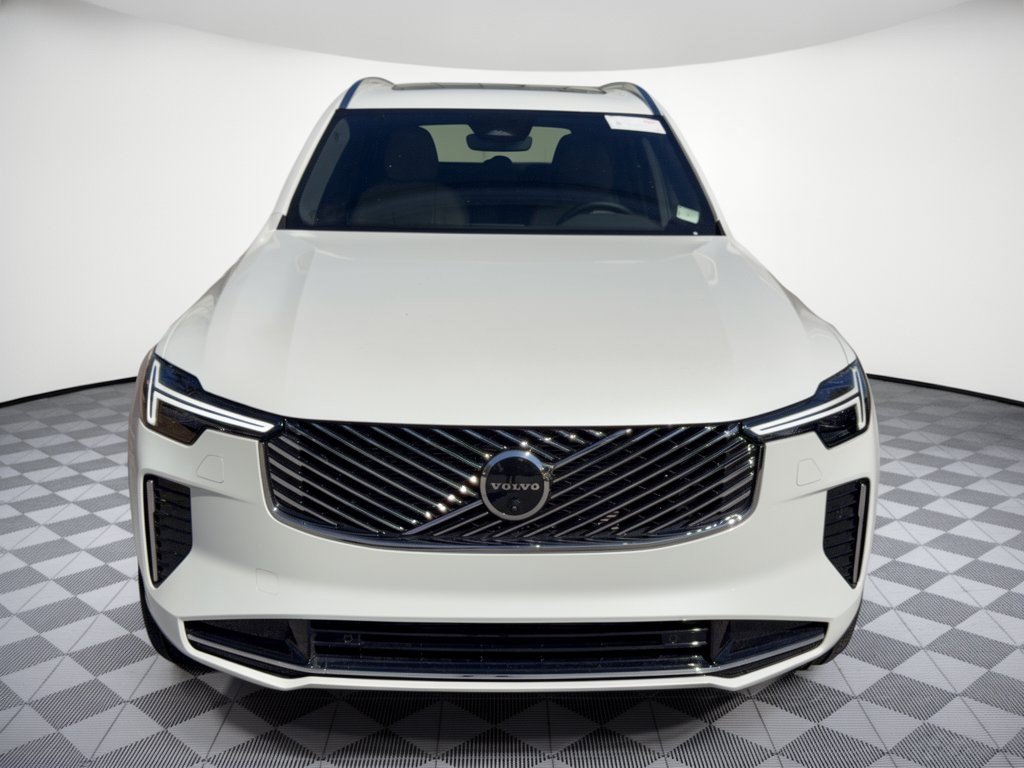Certified 2026 Volvo XC90 B6 Plus w/ Protection Package Premier AWD/4WD image 6