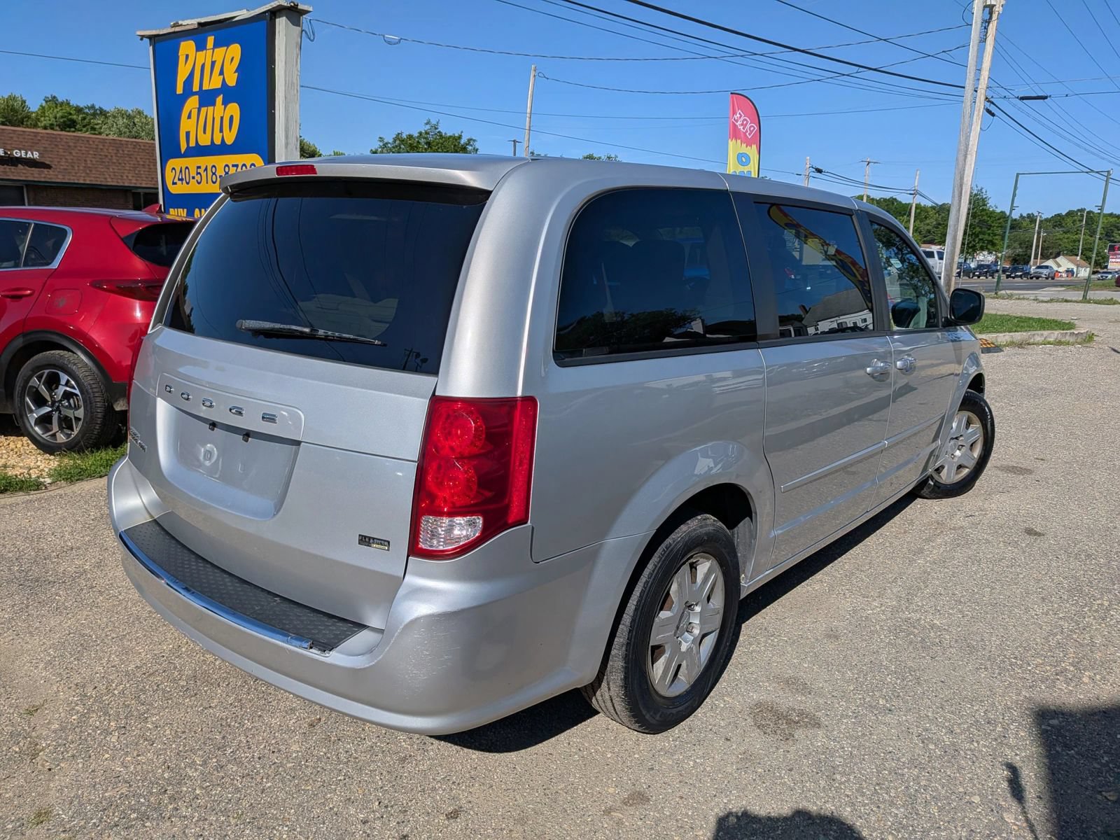 Used 2012 Dodge Grand Caravan SE FWD image 6