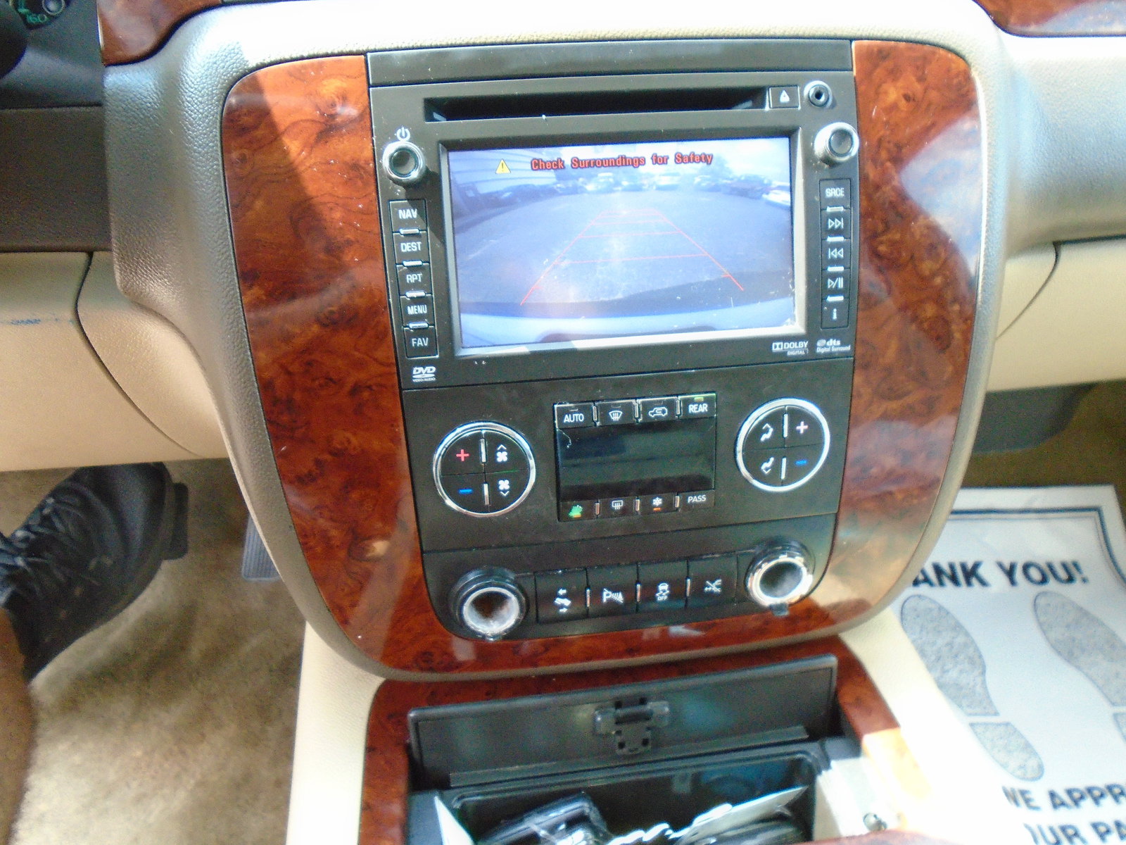 Used 2013 Chevrolet Suburban LTZ AWD/4WD image 15