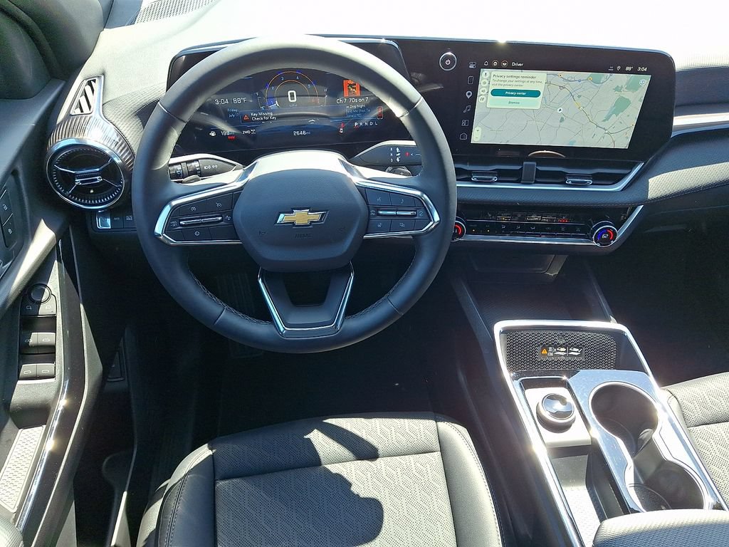 Used 2026 Chevrolet Equinox LT w/ Convenience Package II AWD/4WD image 9