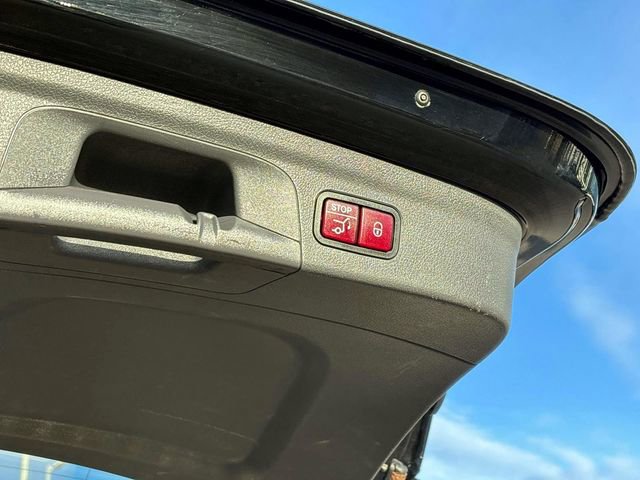 Used 2020 Mercedes-Benz GLE 350 4MATIC image 17