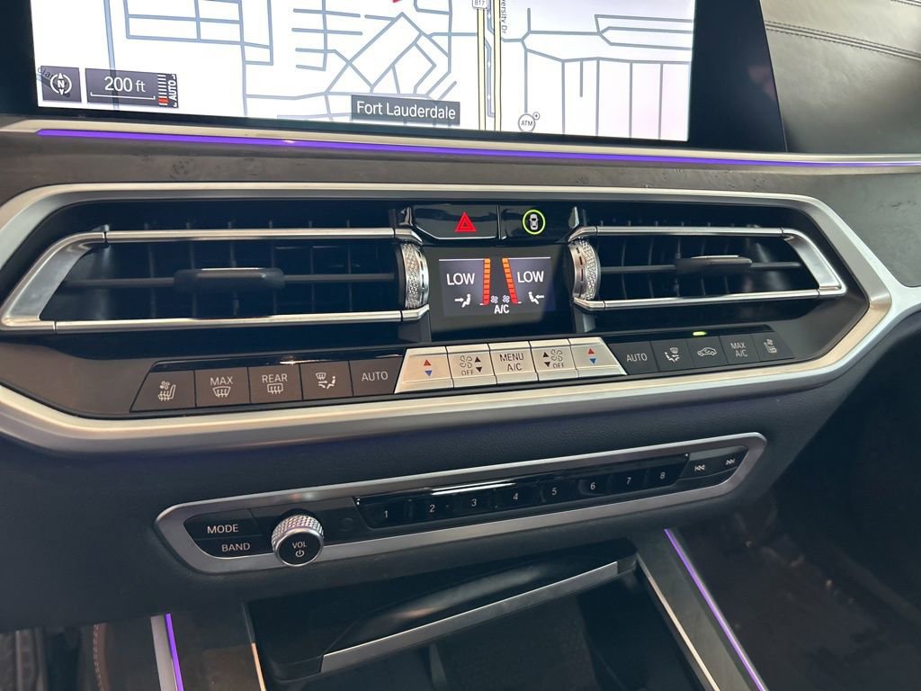 Used 2022 BMW X7 M50i w/ Dynamic Handling Package image 66