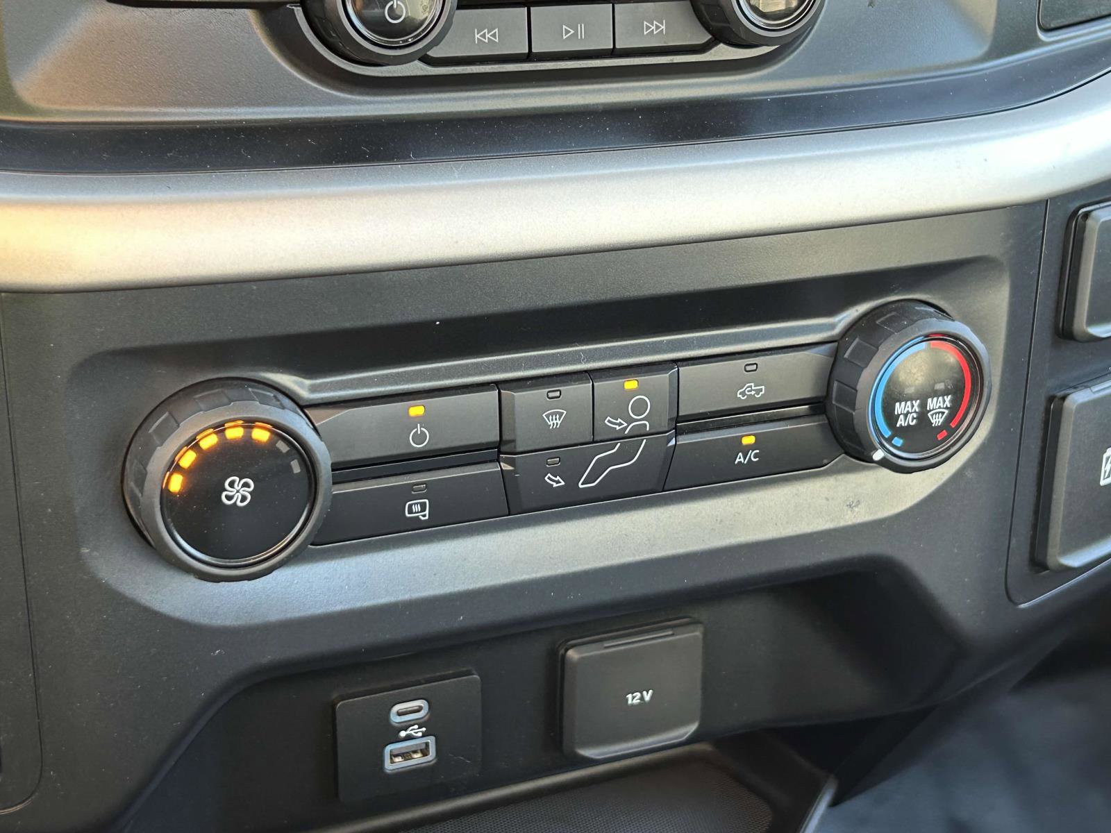 Used 2021 Ford F150 XL w/ Trailer Tow Package image 12