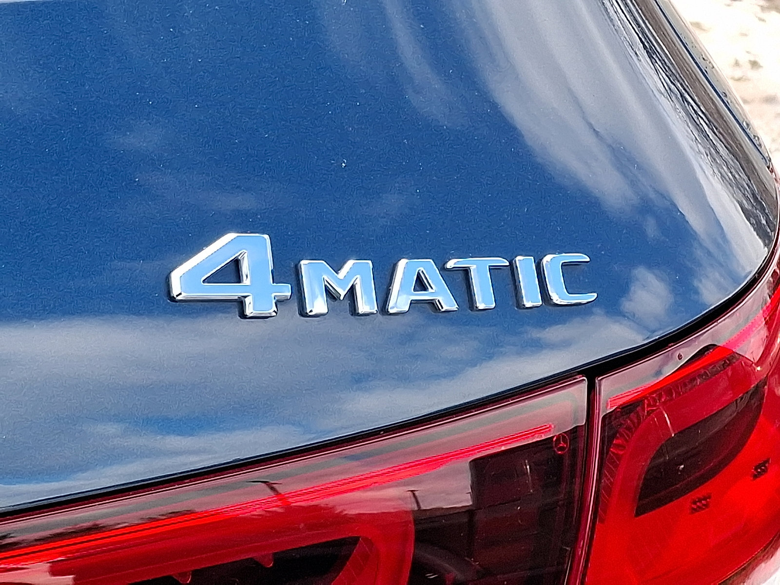 Used 2023 Mercedes-Benz GLA 250 4MATIC image 32