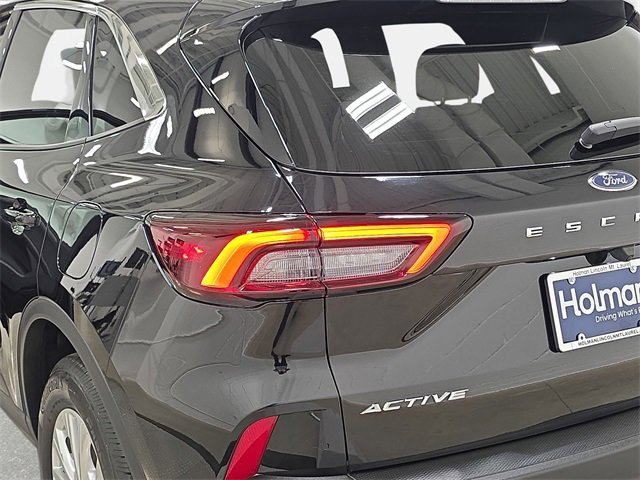 Used 2023 Ford Escape Active image 33