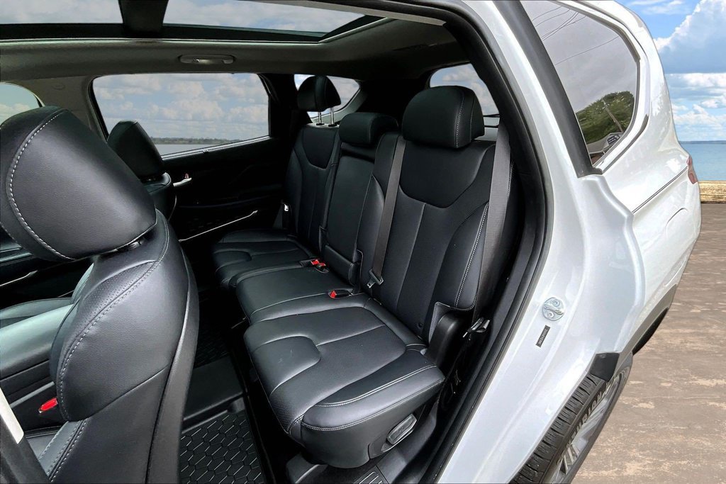 Used 2023 Hyundai Santa Fe SEL w/ Premium Package AWD/4WD image 24