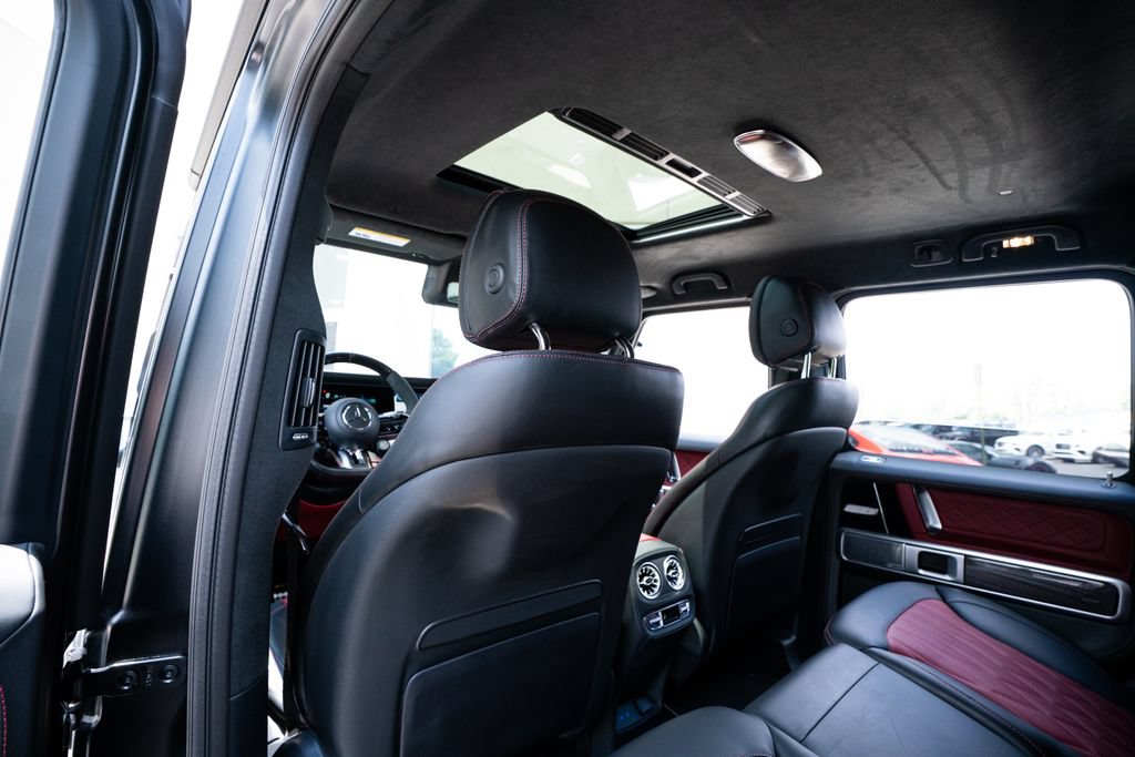 Used 2025 Mercedes-Benz G 63 AMG 4MATIC image 43