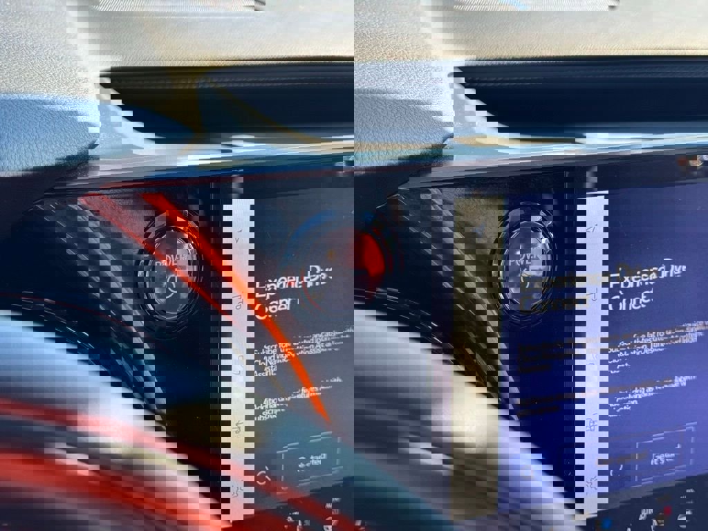 Certified 2024 Lexus RX 350 w/ Convenience Package image 34