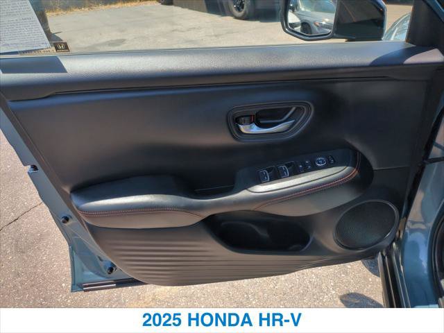 Used 2025 Honda HR-V Sport image 12