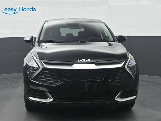 Used 2025 Kia Sportage LX AWD/4WD image 2