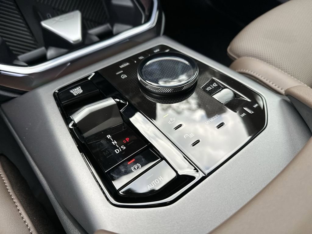 New 2026 BMW X3 xDrive30 w/ Premium Package image 24