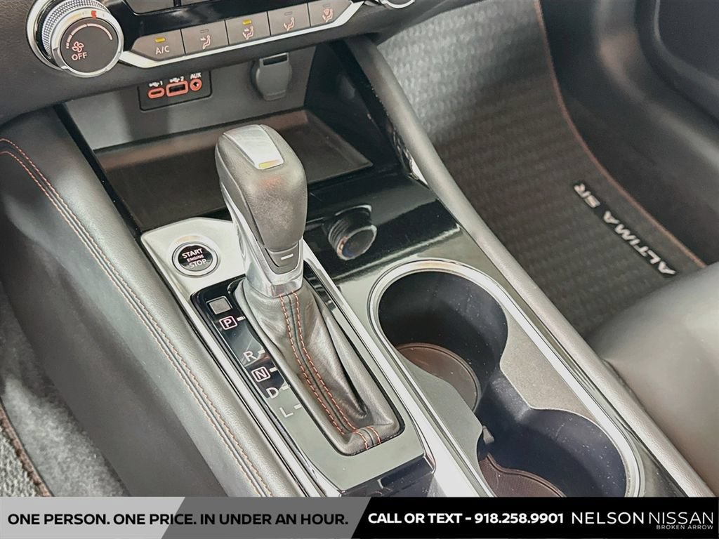 Certified 2025 Nissan Altima 2.5 SR FWD image 16