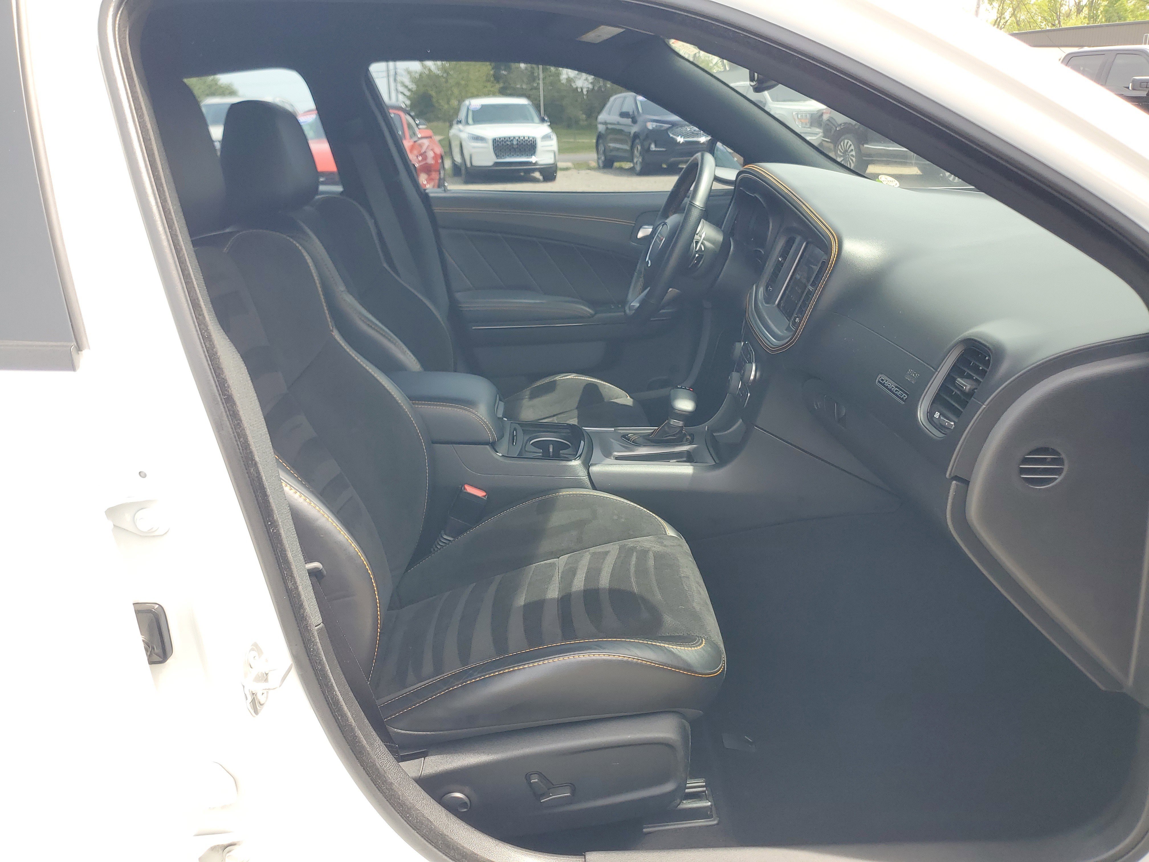 Used 2022 Dodge Charger GT w/ Plus Group RWD image 9